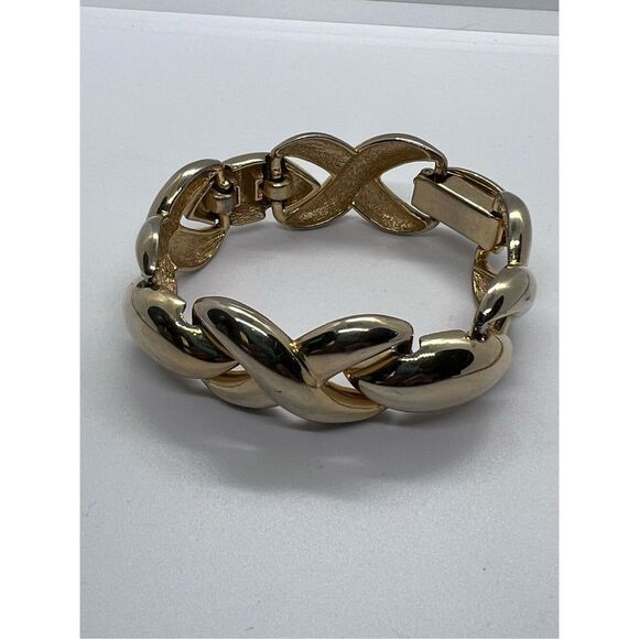 X’s & O’s Gold Tone Metal Link Bracelet Vintage Jewelry Piece - Picture 3 of 9